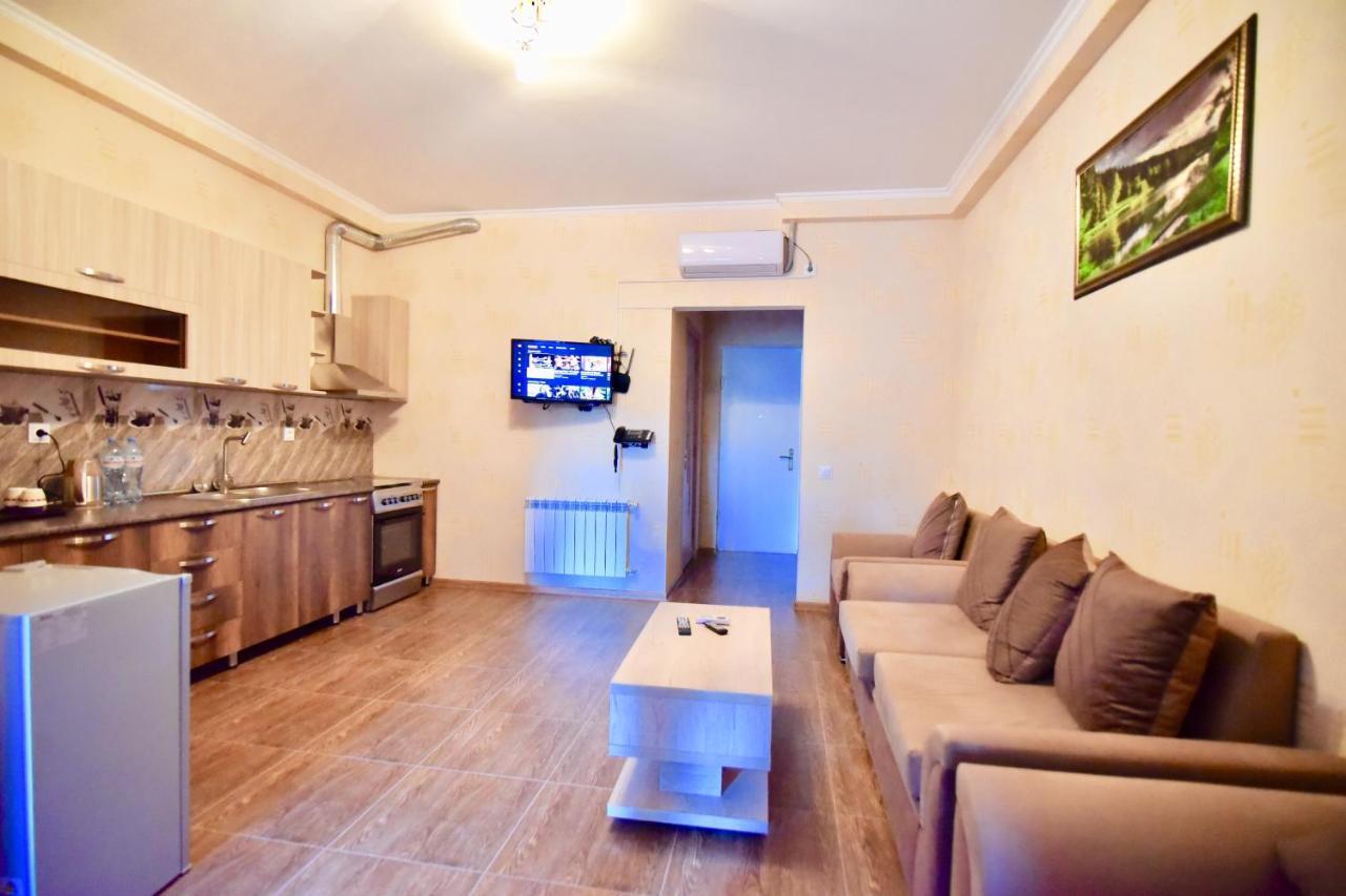 Hotel Blue Ridge Tiflis Exterior foto